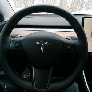 Meet your Posher, Max